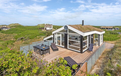 Swerting - 230M from the Sea: Casa, Cabaña, Porche, Vía Muerta, Casa De Campo, Estructura Al Aire Libre