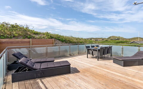 Swerting - 230M from the Sea: Casa, Cabaña, Porche, Vía Muerta, Casa De Campo, Estructura Al Aire Libre