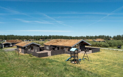Dorothe - 1.4Km from the Sea