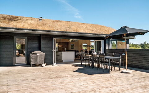 Dorothe - 1.4Km from the Sea
