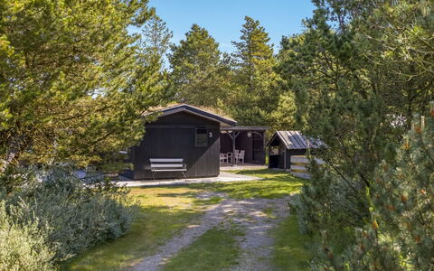 Elin - 3Km from the Sea: Techo, El Terreno Del Lote, Cabaña, Casa, Área Rural, Cobertizo, Vía Muerta, Edificios Del Jardín, Cuarto De Troncos, \Choza