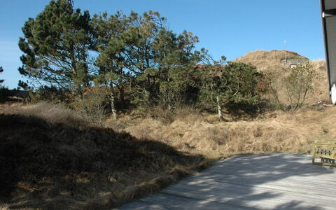 Alin - 600M from the Sea: Techo, El Terreno Del Lote, Cabaña, Casa, Área Rural, Cobertizo, Vía Muerta, Edificios Del Jardín, Cuarto De Troncos, \Choza