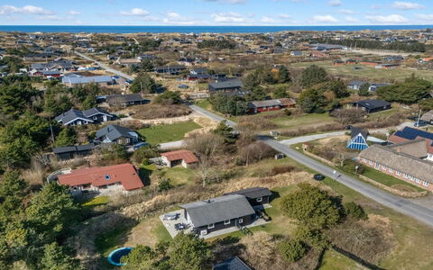 Gillis - 900M from the Sea: Barrio Residencial, Paisaje, Barrio, Techo, Vista Panorámica, Suburbio, Fotografía Aérea, El Terreno Del Lote, Llanura, Asentamientos Humanos