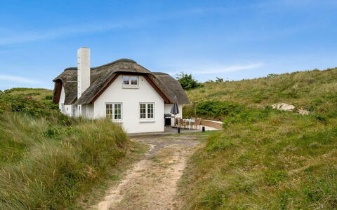 Erle - 200M to the Fjord: Techo, El Terreno Del Lote, Cabaña, Casa, Área Rural, Cobertizo, Vía Muerta, Edificios Del Jardín, Cuarto De Troncos, \Choza