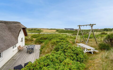 Erle - 200M to the Fjord: Techo, El Terreno Del Lote, Cabaña, Casa, Área Rural, Cobertizo, Vía Muerta, Edificios Del Jardín, Cuarto De Troncos, \Choza