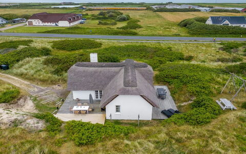 Erle - 200M to the Fjord: Techo, El Terreno Del Lote, Cabaña, Casa, Área Rural, Cobertizo, Vía Muerta, Edificios Del Jardín, Cuarto De Troncos, \Choza