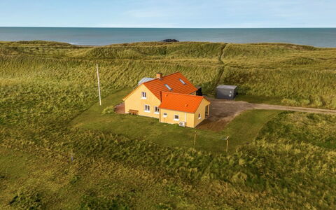 Ali - 75M from the Sea: Techo, El Terreno Del Lote, Cabaña, Casa, Área Rural, Cobertizo, Vía Muerta, Edificios Del Jardín, Cuarto De Troncos, \Choza
