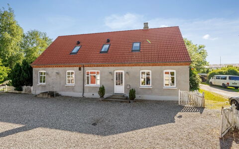 Thorward - 1.5Km from the Sea