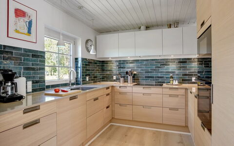 Taralyn - 1.3Km from the Sea
