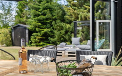 Edin - 400M from the Sea