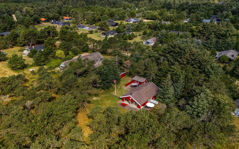 Tove - 1.5Km from the Sea: Vista Panorámica, Paisaje, Casa, Barrio Residencial, Fotografía Aérea, El Terreno Del Lote, Área Rural, Casa, Asentamientos Humanos, Inmuebles