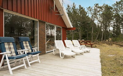 Tove - 1.5Km from the Sea