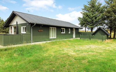 Juste - 2.2Km from the Sea
