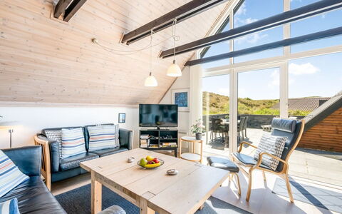 Armelle - from the Sea: Casa, Cabaña, Madera Dura, Tablón, Cubierta, Vía Muerta, Silla, Eco Hotel, Cocina Y Comedor Mesa, Porche