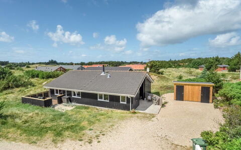 Ivar - 900M from the Sea: Techo, Llanura, El Terreno Del Lote, Área Rural, Casa, Inmuebles, Campo, Cabaña, Césped, Suburbio