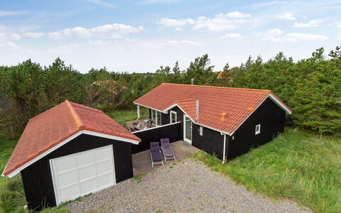 Henkil - 700M from the Sea