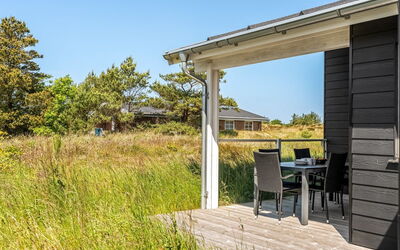 Raakel - 950M from the Sea