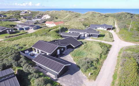 Arwen - 200M from the Sea: Cubrir Con Paja, Cabaña, Casa, Techo, Casa, Casa De Campo, \Choza, Inmuebles, Pueblo