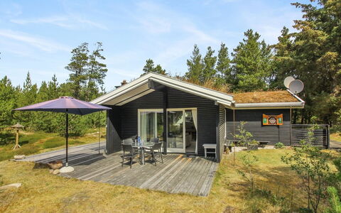 Heike - 1.3Km from the Sea: Arquitectura, Techo, Casa, Material Compuesto, La Luz Del Día, Vía Muerta, Entrada De Coches