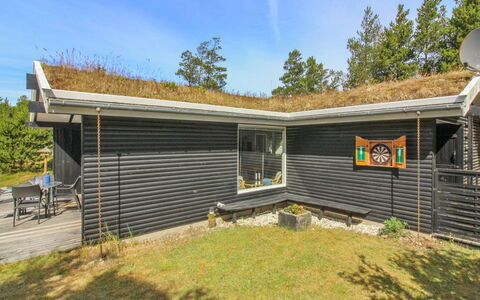 Heike - 1.3Km from the Sea: Arquitectura, Techo, Casa, Material Compuesto, La Luz Del Día, Vía Muerta, Entrada De Coches