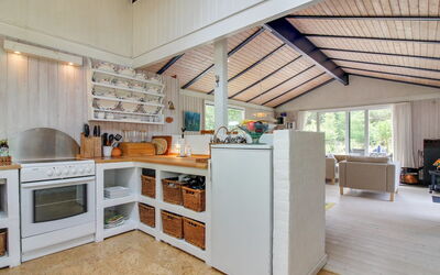 Heike - 1.3Km from the Sea