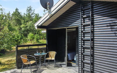 Heike - 1.3Km from the Sea