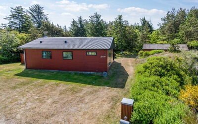 Lykka - 950M from the Sea