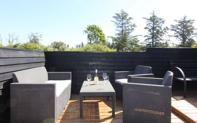 Kamp - 700M from the Sea
