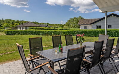Elsebet - 600M from the Sea