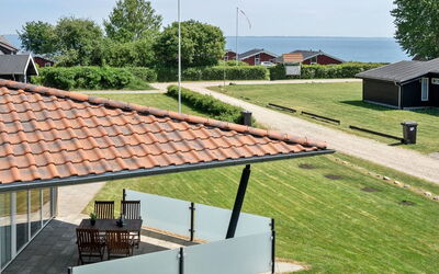 Helena - 250M from the Sea