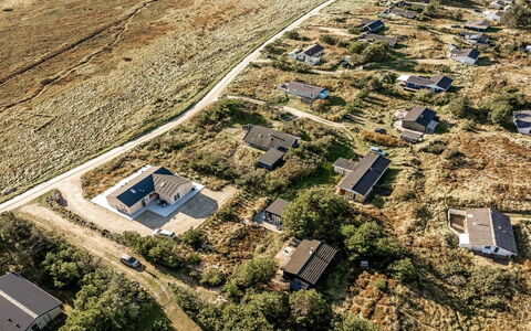 Letta - 800M from the Sea: Paisaje, Ecorregión, Techo, El Terreno Del Lote, Llanura, Área Rural, Campo, Cabaña, Fotografía Aérea, Pueblo