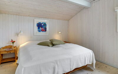 Erwith - 50M from the Sea