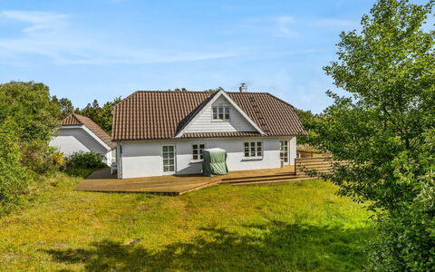 Thorben - 3.5Km from the Sea