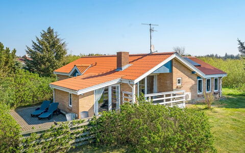 Svane - 1.2Km from the Sea