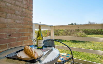 Svane - 1.2Km from the Sea
