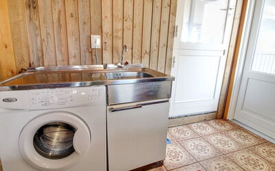 Dalia - 200M from the Sea