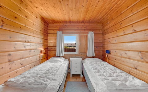Evelin - from the Sea: Madera, Suelo, Piso, Madera Dura, Manchas De Madera, Tablón, Suelos De Madera, Techo, Habitación, Cama