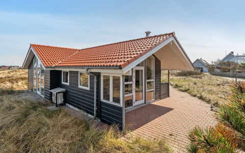 Øde - 350M from the Sea: Cabaña, Cobertizo, \Choza, Casa De Campo, Pradera, Choza, Granero, Cuarto De Troncos, Edificios Del Jardín