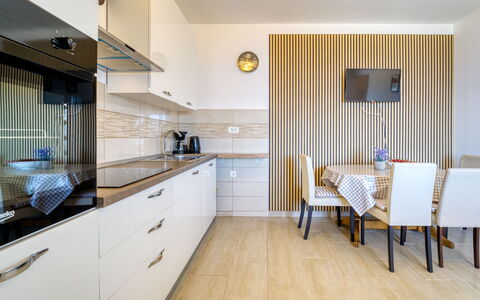 Edita: Diseño De Interiores, Piso, Mueble, Madera, Suelo, Mostrador, Techo, Gabinetes, Cocina, Habitación