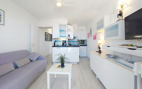 Le Verdon: Mueble, Diseño De Interiores, Piso, Departamento, Suelo, Habitación, Casa, Sala, Sofá, Techo