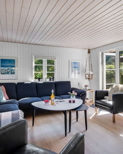 Soleil - 300M from the Sea