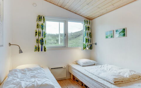 Galena - 100M from the Sea: Casa, Cama, Techo, Habitación, Lecho, Marco De La Cama, Linos, La Luz Del Día, Sábana, Almohada