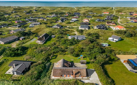 Ruse - 500M from the Sea: Cubrir Con Paja, Cabaña, Casa, Techo, Casa, Casa De Campo, \Choza, Inmuebles, Pueblo