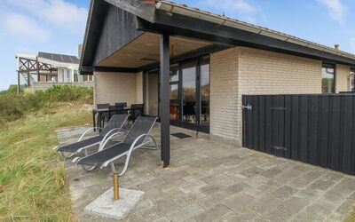 Sophine - 50M from the Sea