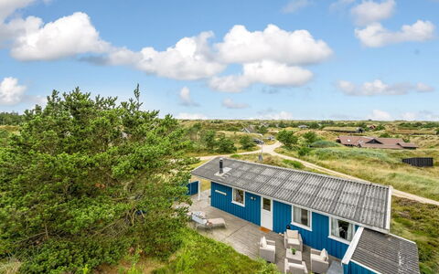 Fridborg - 1Km from the Sea: Casa, Casa, Techo, Barrio Residencial, Cabaña, Inmuebles, Casa De Campo, Césped, Paisajismo, Vía Muerta