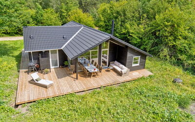 Jonnhild - 450M from the Sea