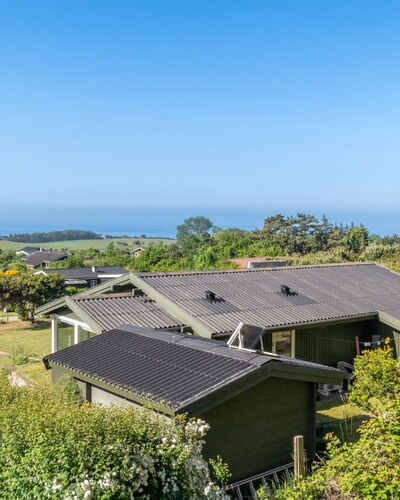 Miona - 725M from the Sea