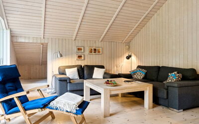Merina - 700M from the Sea