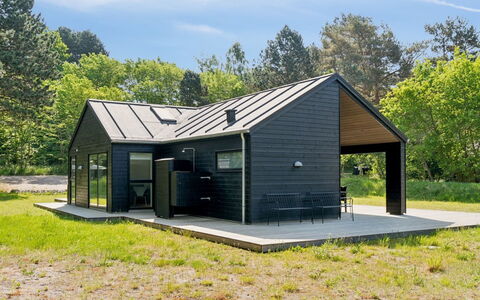 Ella - 1.2Km to the Fjord: Techo, Casa, Casa, Cabaña, Vía Muerta, Inmuebles, Entrada De Coches, Edificios Del Jardín, Yarda, Cobertizo