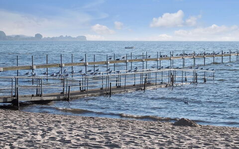 Ebbeline - 150M from the Sea: Cuerpo De Agua, Mar, Muelle, Horizonte, Oceano, Costeras Y Los Accidentes Geográficos Oceánico, Muelle